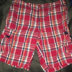 Print design cargo shorts